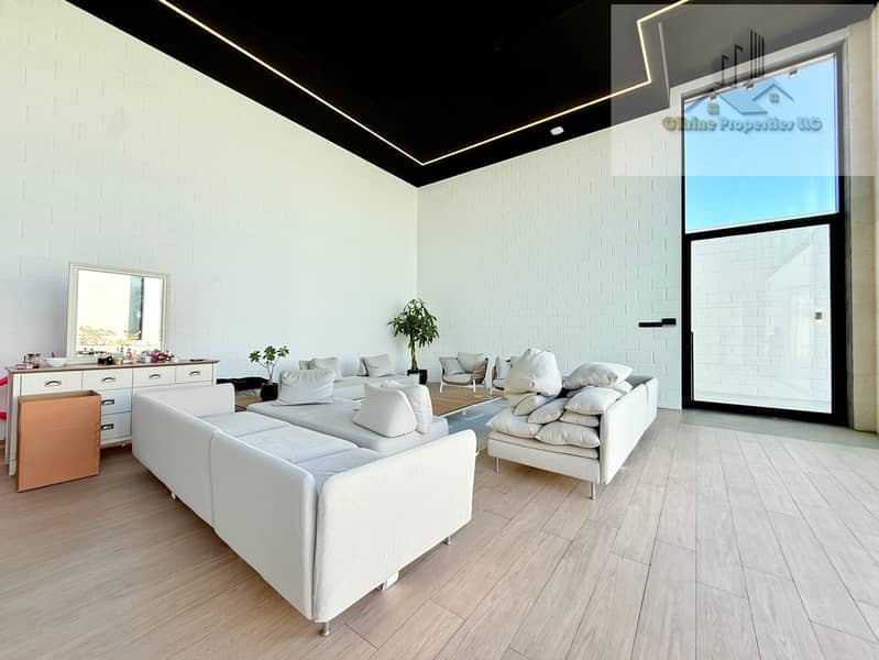 EXCLUSIVE | Luxurious Villa | Garden Area