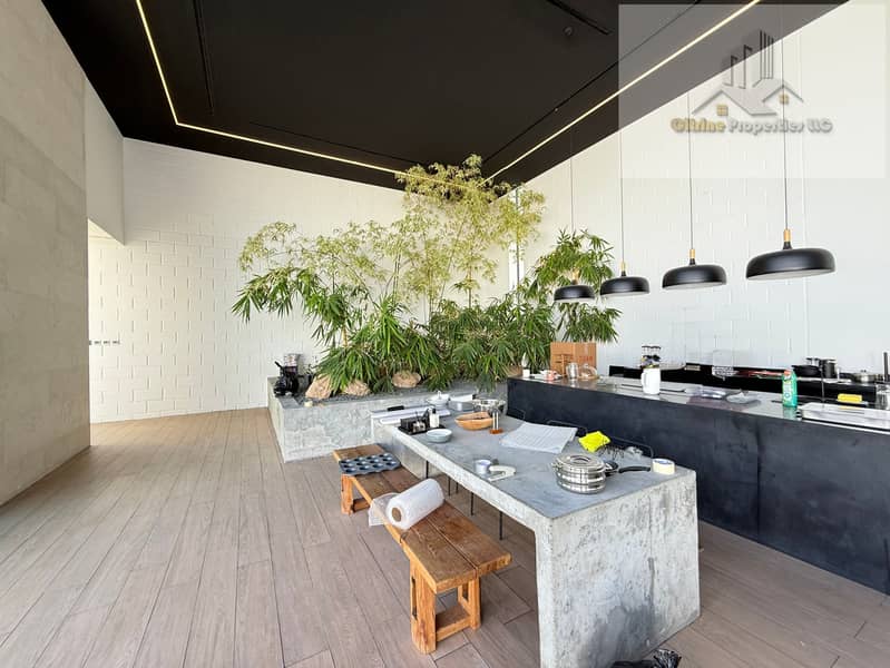 EXCLUSIVE | Luxurious Villa | Garden Area