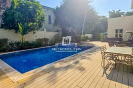 فیلا في قطاع E،تلال الإمارات‬ 5 غرف 55000000 درهم - 14322277