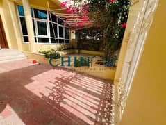 فیلا في شارع دلما،المشرف 4 غرف 190000 درهم - 14324143