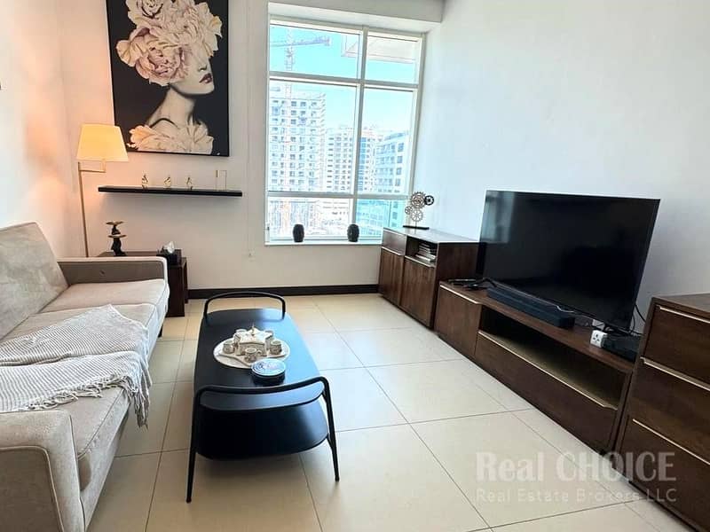 Vacant On transfer l High floor l Chiller free Vacant On transfer l High floor l Chiller free