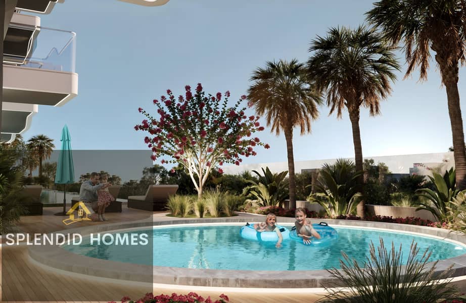 19 Kids pool. png