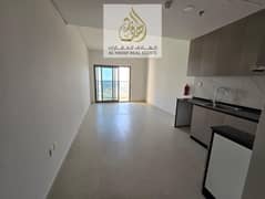 أول ساكن – استوديو للإيجار السنوي في الجاردن ريزيدنس بعجمان فرصة رائعة للسكن في بناية حديثة بتشطيبات عصرية وتصميم عملي يوفر الراحة والاستغلال