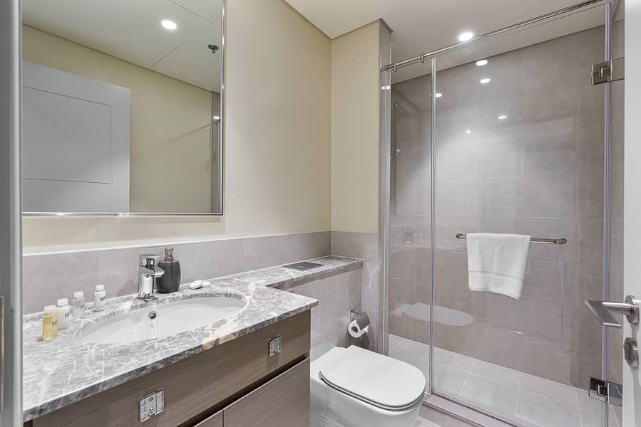 22 Full bathroom 1 (1). jpeg