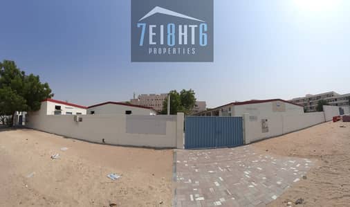 Suitable for investors: 28 Rooms indep labour camp with 4 person capacity + 12 washbasins + 12 bathrooms + 5 kitchens Suitable for investors: 28 Rooms indep labour camp with 4 person capacity + 12 washbasins + 12 bathrooms + 5 kitchens
