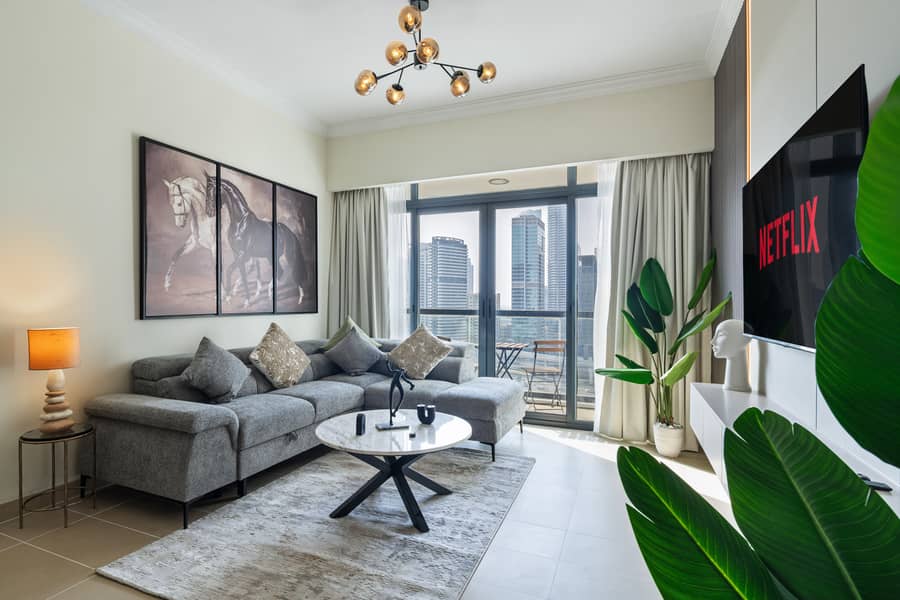 3 Oak Tree JLT Lakeside Cluster A 1409 - 02. jpg