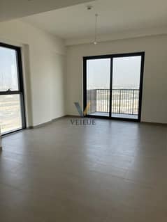 Burj Khalifa View | Park Ridge Tower C | Mid-Floor 1-Bedroom |
