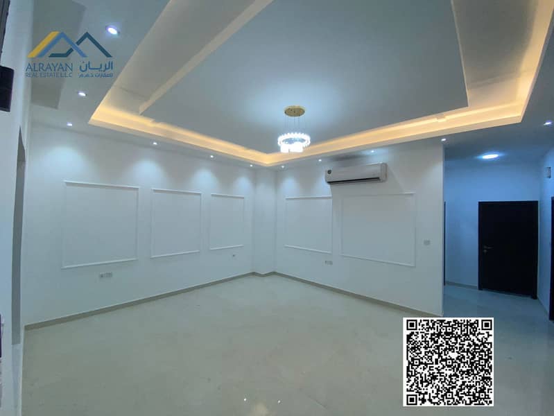 21 e9e45200-8ab4-4550-b7ef-703963aecc34. jpg