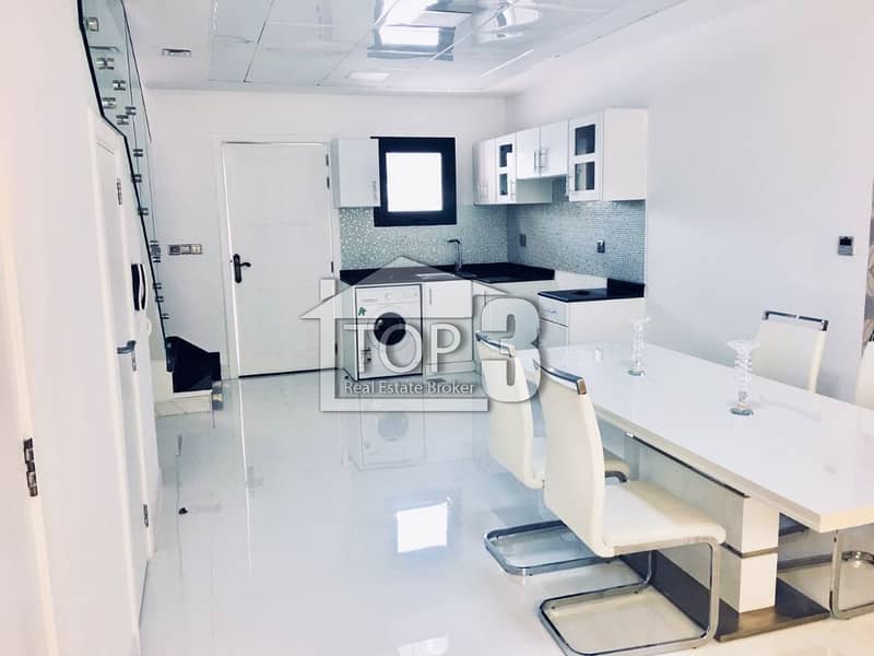 تاون هاوس في مجمع دبي الصناعي 2 غرف 49999 درهم - 4324124 تاون هاوس في مجمع دبي الصناعي 2 غرف 49999 درهم - 4324124