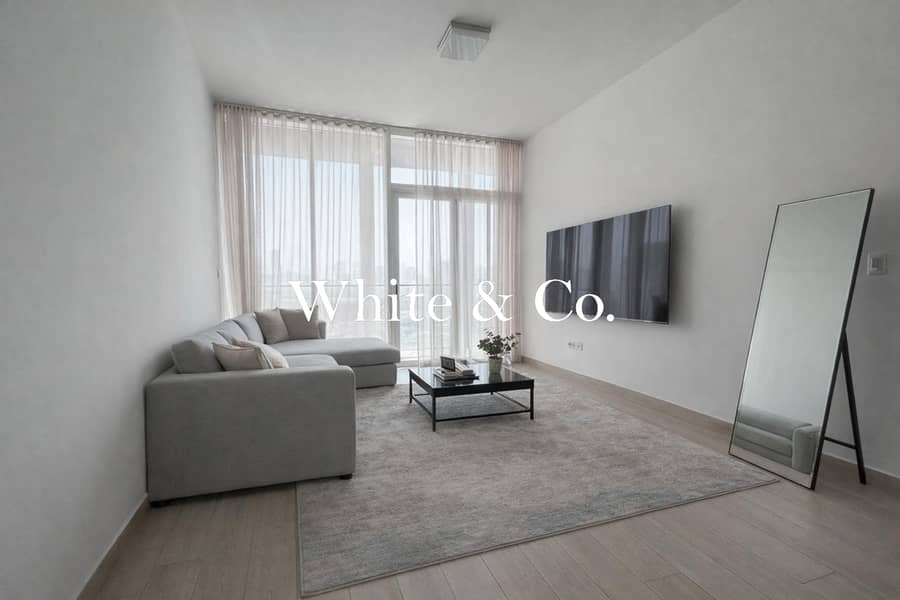 Largest Balcony | Closed Kitchen | Vacant – pohled 6
