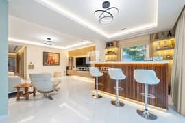 Lake View| Upgraded| Furnished| Vacant on 1st May