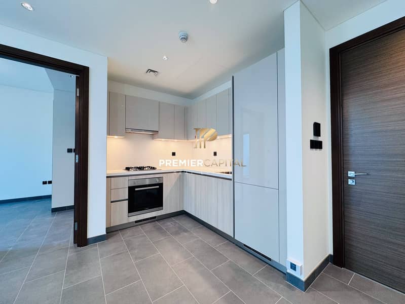 2BR Brand New | Vacant | Near Racecourse - Image 3