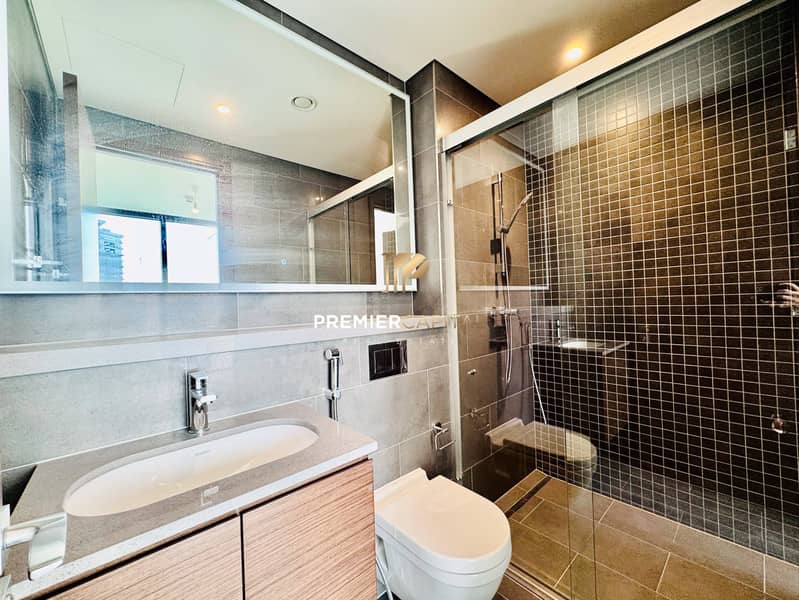 2BR Brand New | Vacant | Near Racecourse - Image 12