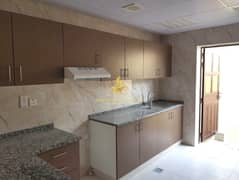 سكن موظفين | فيلا واسعة 6 غرف نوم | تراس | تكييف سبليت | مواقف واسعة | موقع مميز | لوكيشن