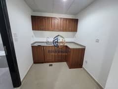 شقة في مدينة خليفة 45999 درهم - 14338419