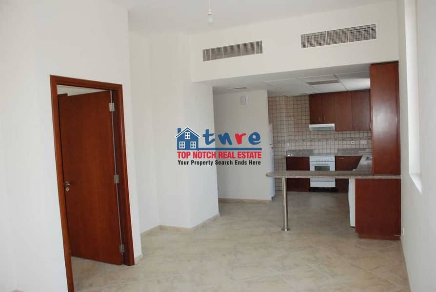 Spacious 1 Bedroom Apartment with Balcony | Fully Equipped Kitchen | Luxury Living