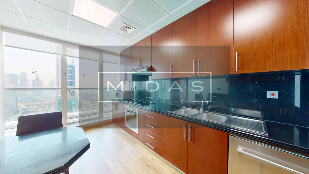 Refurbished I Luxury I Balcony I SZR /Sea View