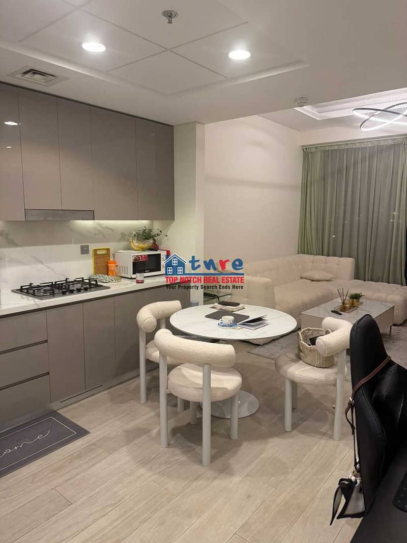 Fully Furnished Spacious 1 BR | Luxury Living | Burj Khalifa View