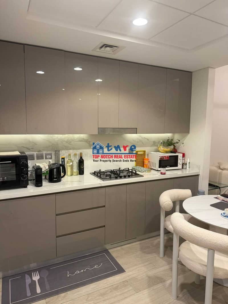 Fully Furnished Spacious 1 BR | Luxury Living | Burj Khalifa View