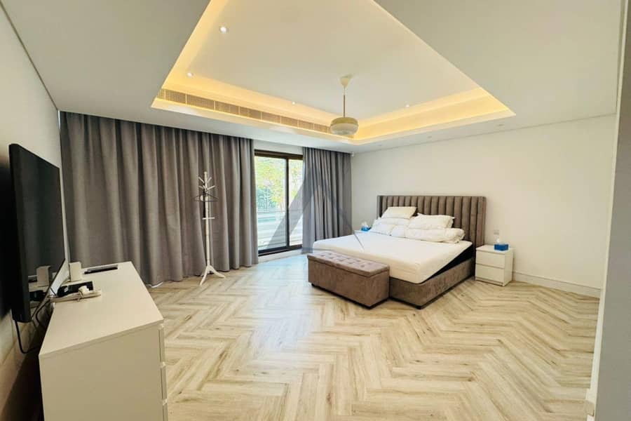 Furnished Upgraded | 4 BHK + Maid | Roof To BBQ