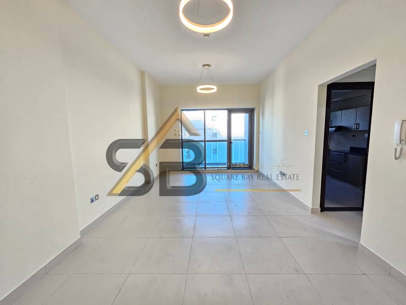 2 BR -Store Room Balcony Wardrobe All Facilities Near Metro