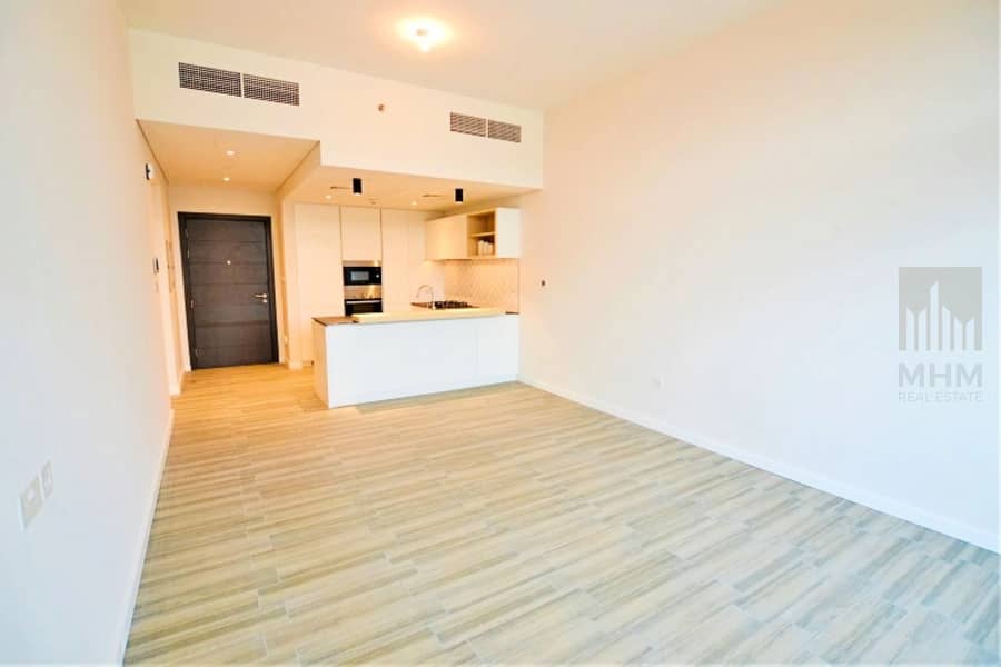 Spacious 1 BHK | Prime Location | Tenanted Spacious 1 BHK | Prime Location | Tenanted