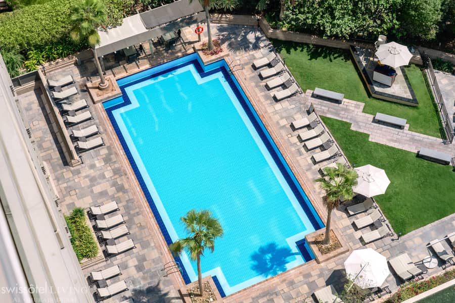12 H1P9_pool_apartment_top_shot_2. jpg