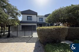 Upgraded B2 Mazaya | Corner Plot | 5 Bedroom