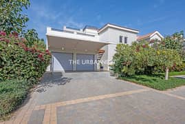 Upgraded Mazaya C1 | 5BHK | With Pool and Garden