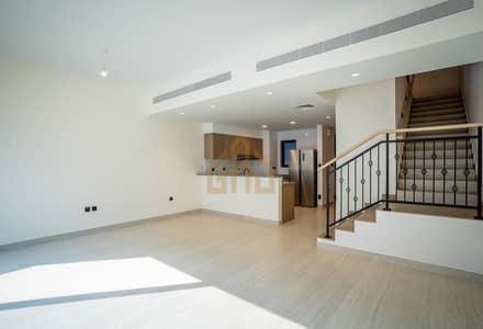5 Schlafzimmer Villa zum zur Miete in DAMAC Lagoons, Dubai - 9efbea28-d90c-4d5a-a5da-8647c271666a. jpg