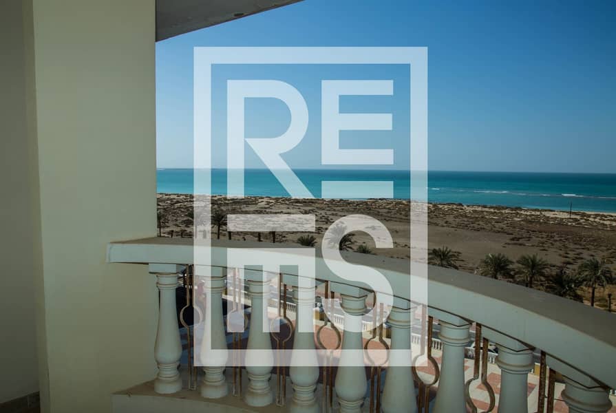 Stunning Sea View Studio in 12 cheques Stunning Sea View Studio in 12 cheques