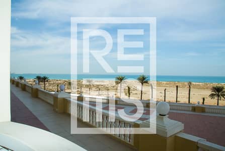 Fabulous Sea View Studio only in 12 Cheques Fabulous Sea View Studio only in 12 Cheques