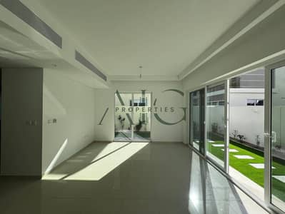 3 Schlafzimmer Townhouse zum zur Miete in DAMAC Hills 2 (Akoya by DAMAC), Dubai - Reihenhaus in DAMAC Hills 2 (Akoya by DAMAC),Camelia, 3 schlafzimmer, 130000 AED - 14350565 3 Schlafzimmer Townhouse zum zur Miete in DAMAC Hills 2 (Akoya by DAMAC), Dubai - Reihenhaus in DAMAC Hills 2 (Akoya by DAMAC),Camelia, 3 schlafzimmer, 130000 AED - 14350565