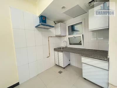 Office in affitto a Al Warqaa, Dubai - 26ff7308-7bbb-41d0-90d2-c6853774e47d. jpg
