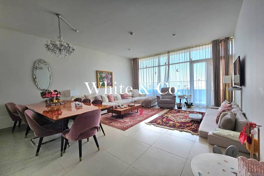 Large Layout | Boulevard View | High Floor Large Layout | Boulevard View | High Floor