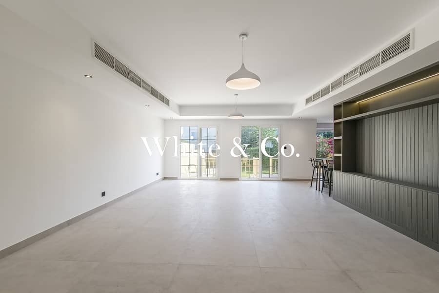 Fully Renovated |Pool & Park |3Bed+Maids Fully Renovated |Pool & Park |3Bed+Maids