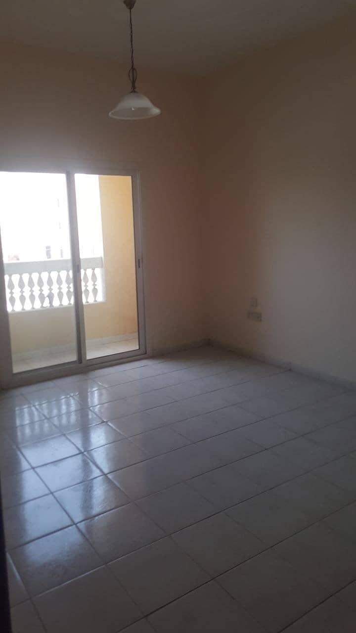 Hot Deal France Cluster Q, Block Ready to move in Vacant One Bedroom 2nd floor Rent 31K/4 cheqs