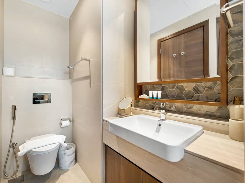 Burj Khalifa View | Modern 1BR in Downtown | Prime Location - Image 18
