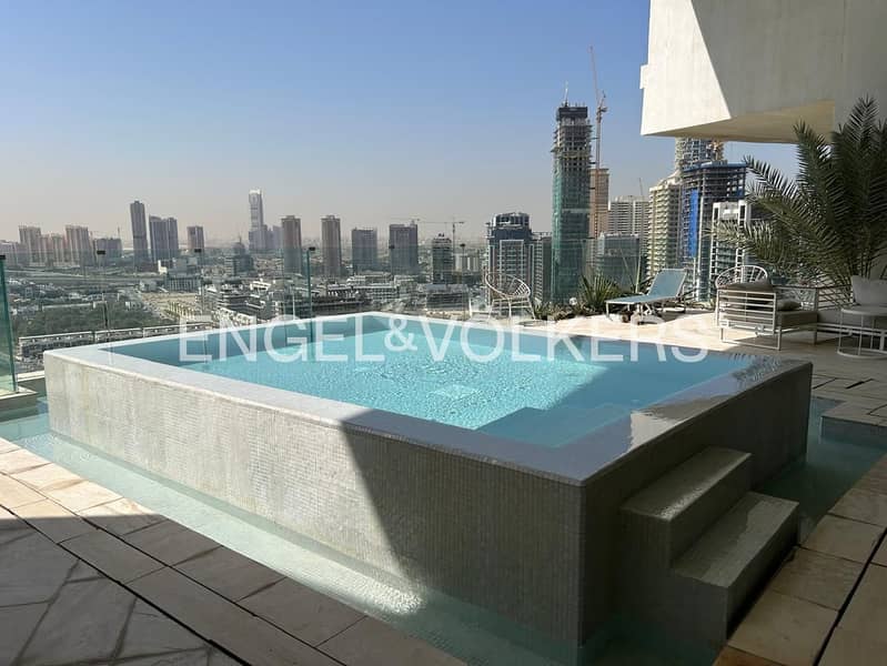 VOT | Lush Amenities | Ultra Modern VOT | Lush Amenities | Ultra Modern