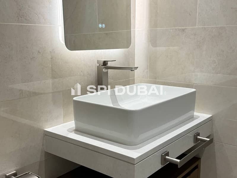 9 photo_5814462395764641073_y. jpg