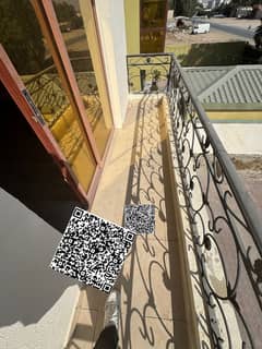 فيلا للإيجار 150الف المويهات 2 5غرف كل غرفه مع حمام 2مطبخ رسبشن كبير سكني تجاري