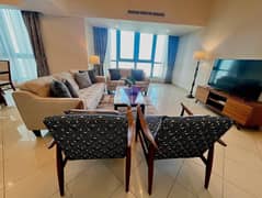 شقة في منطقة الكورنيش 2 غرف 190000 درهم - 14358801