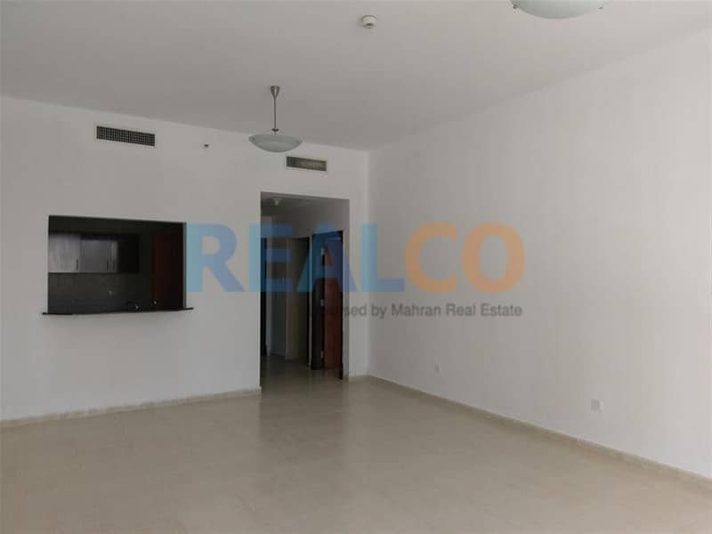 Beautiful Golf Course Views | Spacious | Vacant Beautiful Golf Course Views | Spacious | Vacant