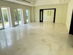 فیلا في قرطاج،الفرجان 5 غرف 8500000 درهم - 14359873