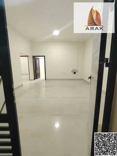 فيلا تجارية للإيجار في منطقة الروضة 2، تصميم عملي وواسع، مثالية للشركات، المكاتب، العيادات، أو أي نشاط تجاري لا يحتاج واجهة شارع مباشرة، مع إمكانية ال