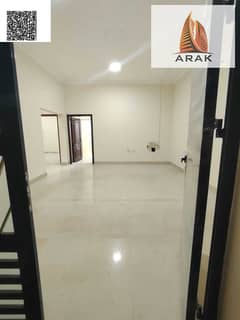 فيلا تجاري للإيجار – الروضة 2 فرصة مناسبة لأصحاب الأنشطة التجارية الباحثين عن موقع حيوي في منطقة الروضة 2. الموقع: الروضة 2