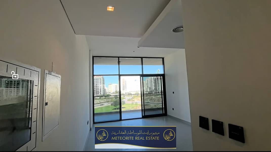 Brandnew Semi Furnished 1BR Ready to Move in - Open View Spacious Layout