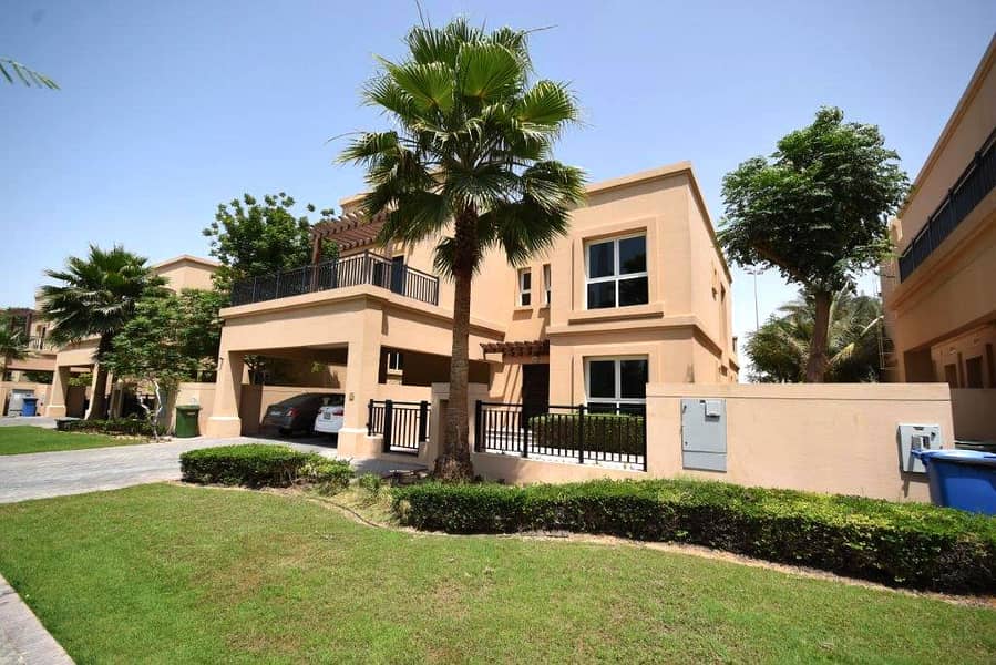 GOLF VIEW 4 BR VILLA IN EMIRATES GOLF CLUB