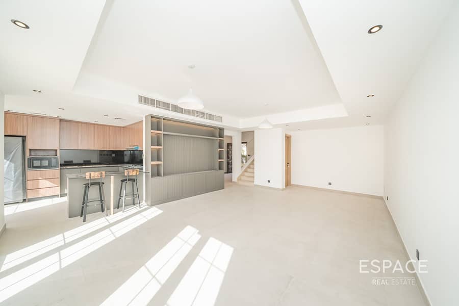 Good Location | Maids Room | High Spec Upgrades Good Location | Maids Room | High Spec Upgrades