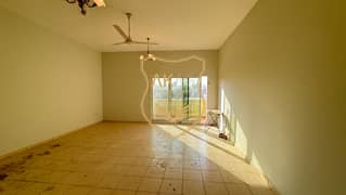 شقة في المطينة،ديرة 3 غرف 90000 درهم - 14339888